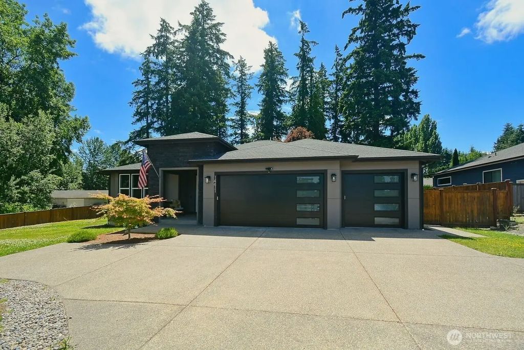 14411 86th Avenue Ct E, Puyallup