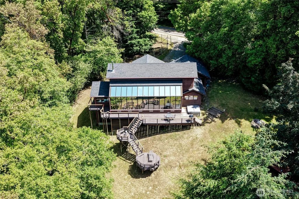 29601 131 Avenue Sw, Vashon