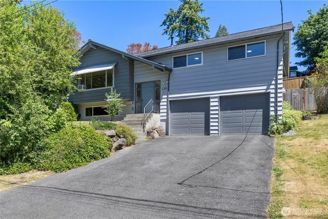 230 105th Avenue Se, Bellevue