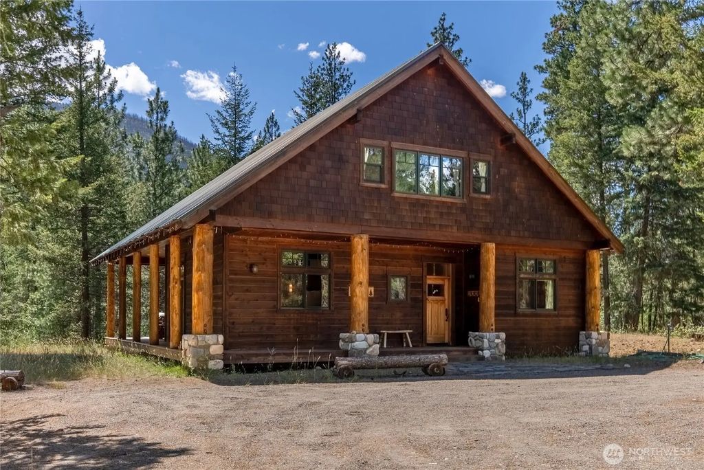 32 Foster Loop Road, Winthrop