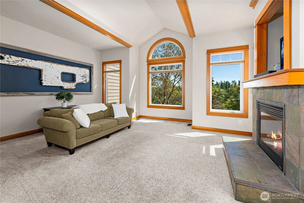 475 Perry Place 14, Friday Harbor