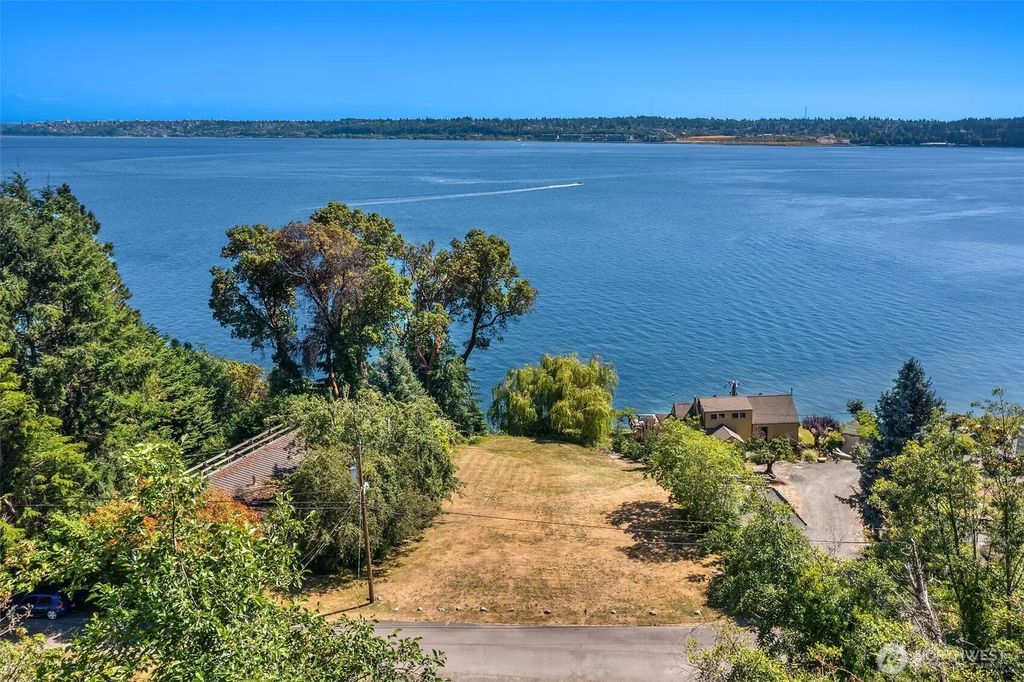 12422 Sw Bachelor Road, Vashon