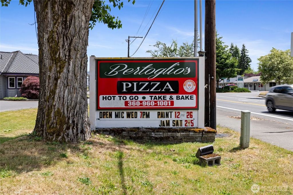 704 W Yelm Avenue, Yelm