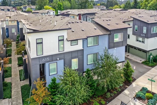 615 238th Street Se D, Bothell