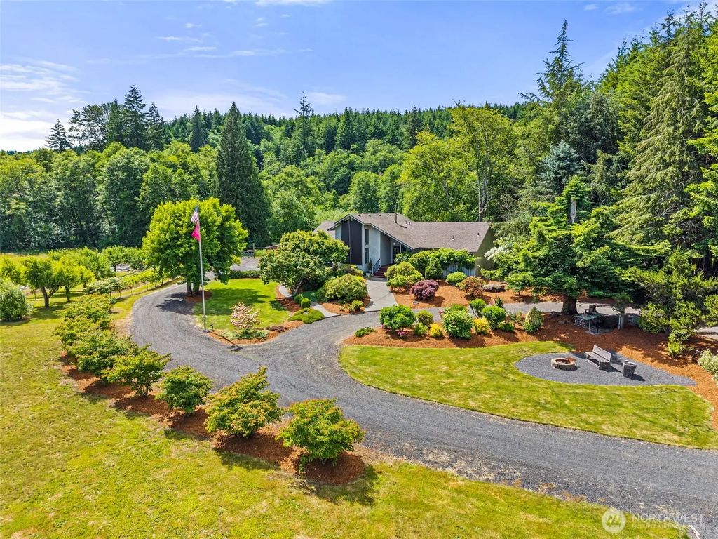 1677 North Fork Road, Chehalis