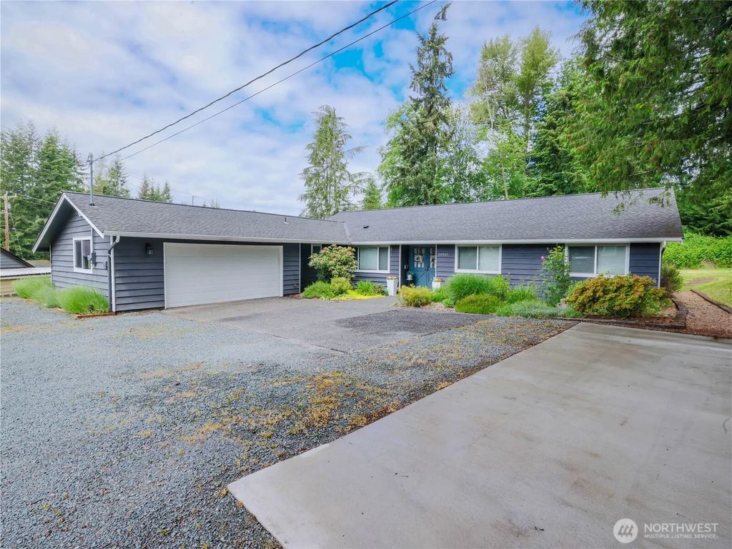 20925 Frank Waters Road, Stanwood