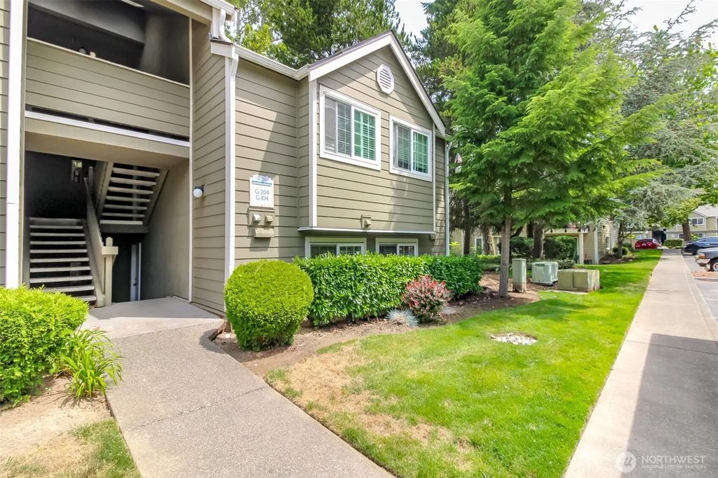 1830 S 284th Lane G104, Federal Way