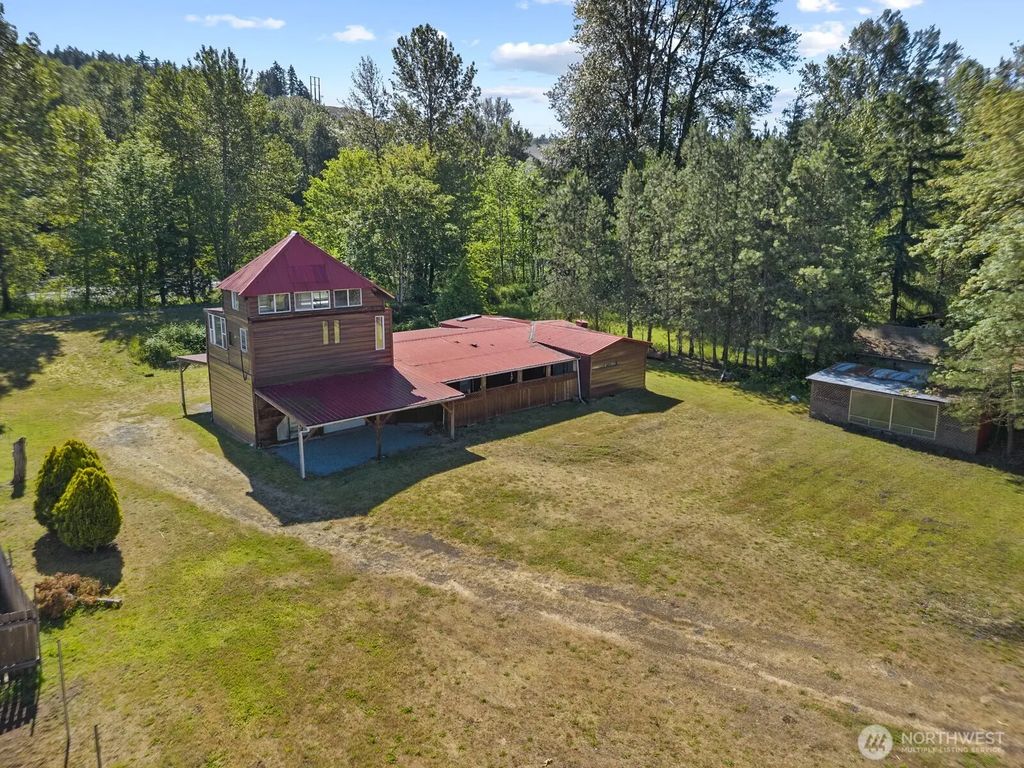 12511 151st Avenue E, Puyallup