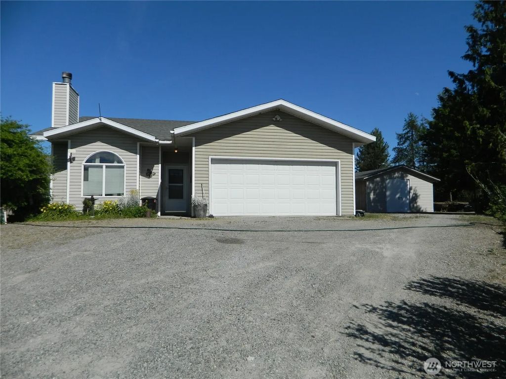 16 Orchard Loop S, Tonasket