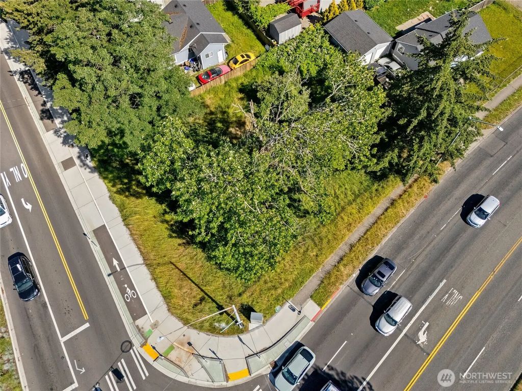 1602 E 64th Street, Tacoma