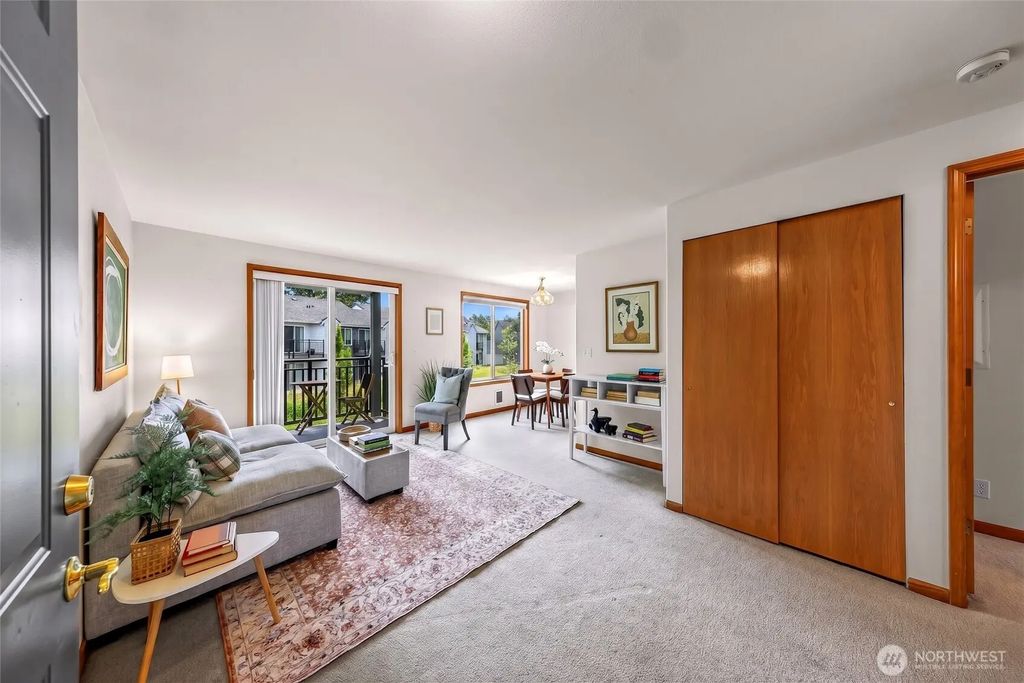 4244 Wintergreen Circle 270, Bellingham