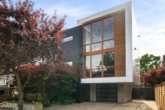 209 12th Ave E, Seattle