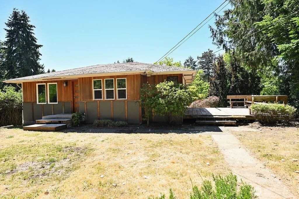 14323 12th Avenue Sw, Burien