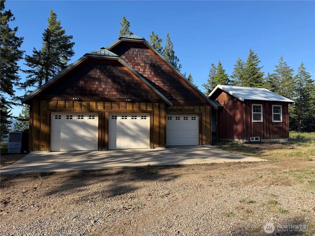 1330 Black Hawk Drive, Cle Elum
