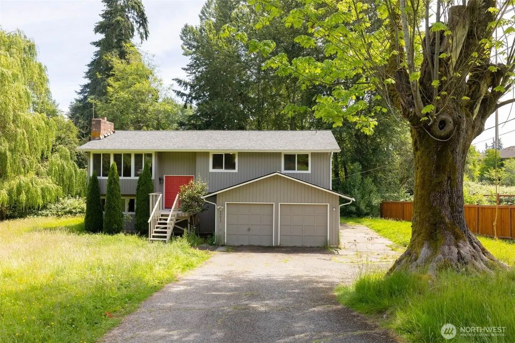 23017 7th Avenue Se, Bothell