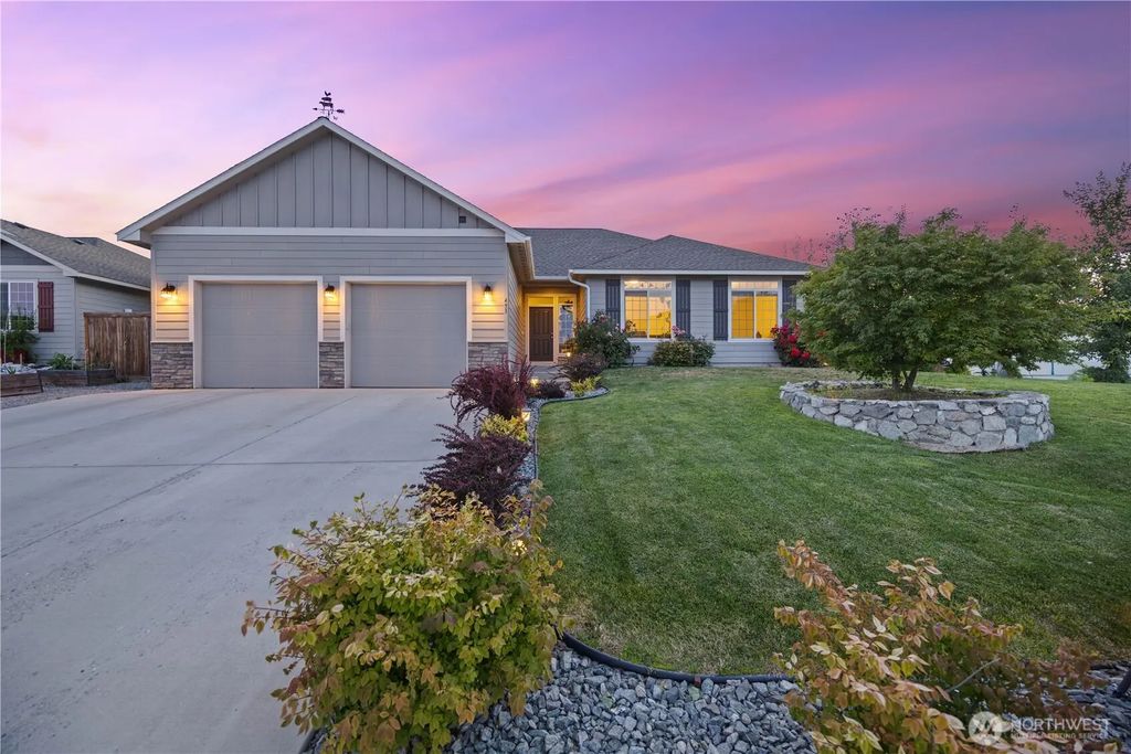 491 Spring View Place, Chelan