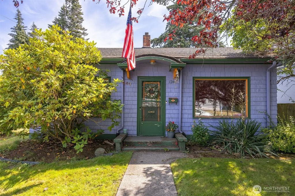 1240 Grant Street, Bellingham
