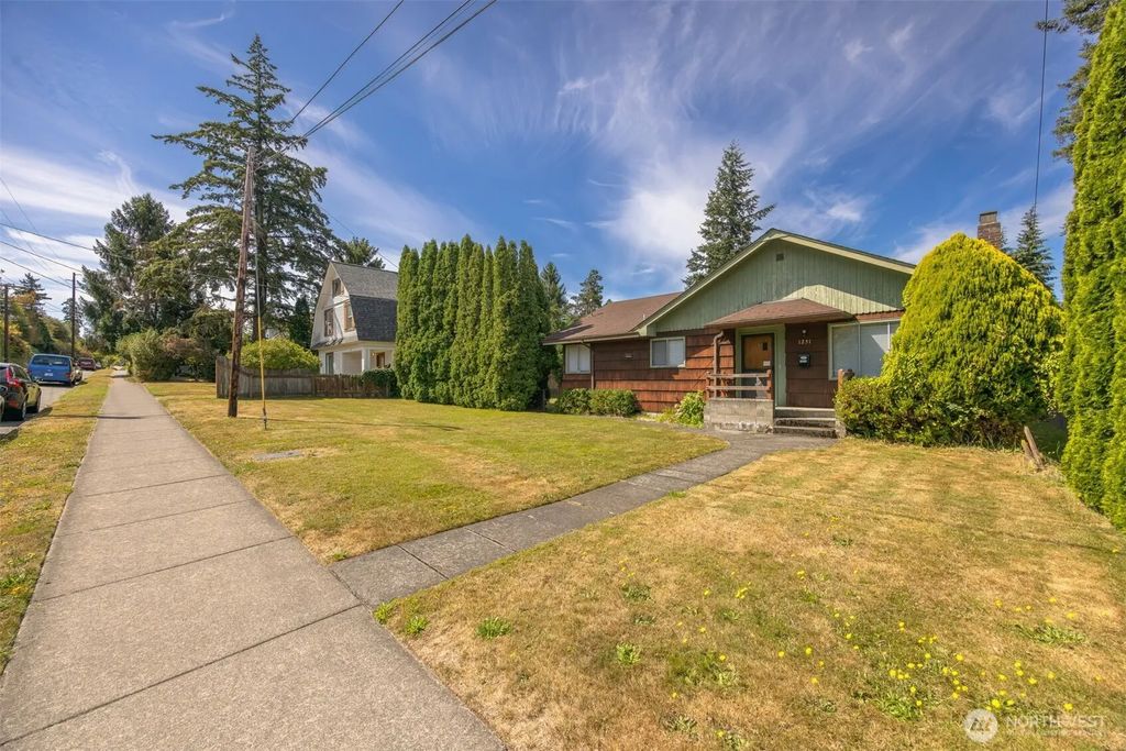 1251 Humboldt Street, Bellingham