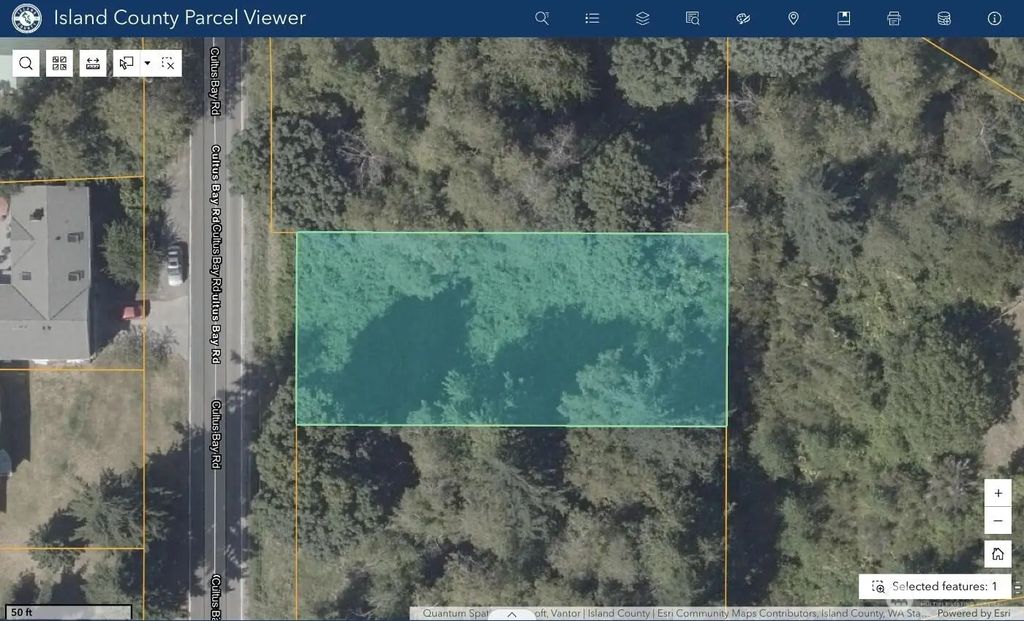 1234 Cultus Bay Road, Clinton