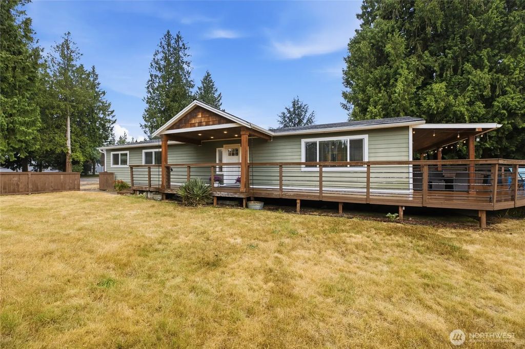 6911 Vandermark Road E, Bonney Lake