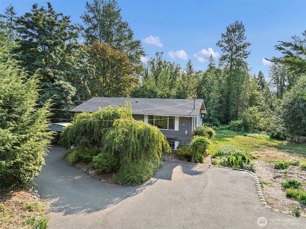 14005 51st Avenue E, Tacoma