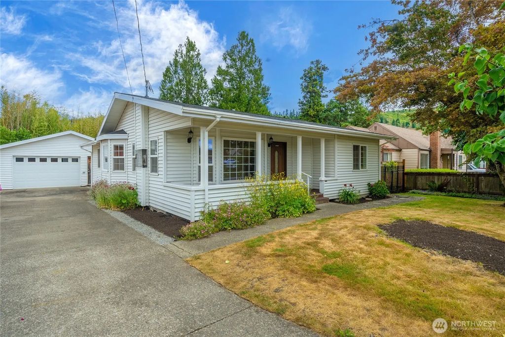 16101 60th Street E, Sumner