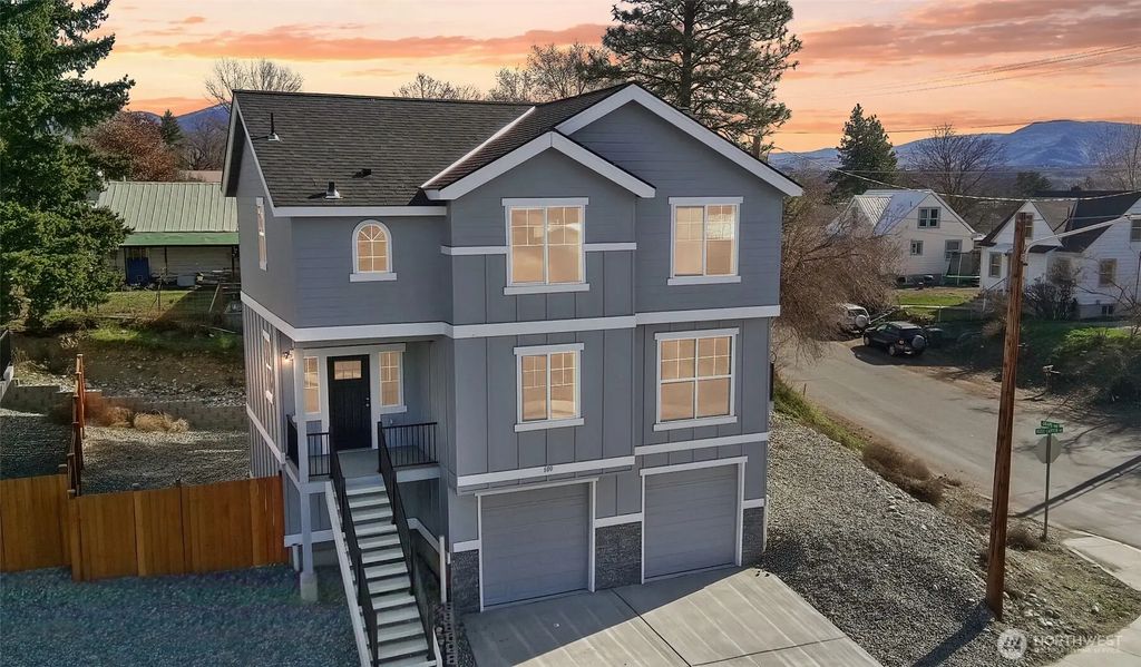 600 Ross Canyon Road, Omak