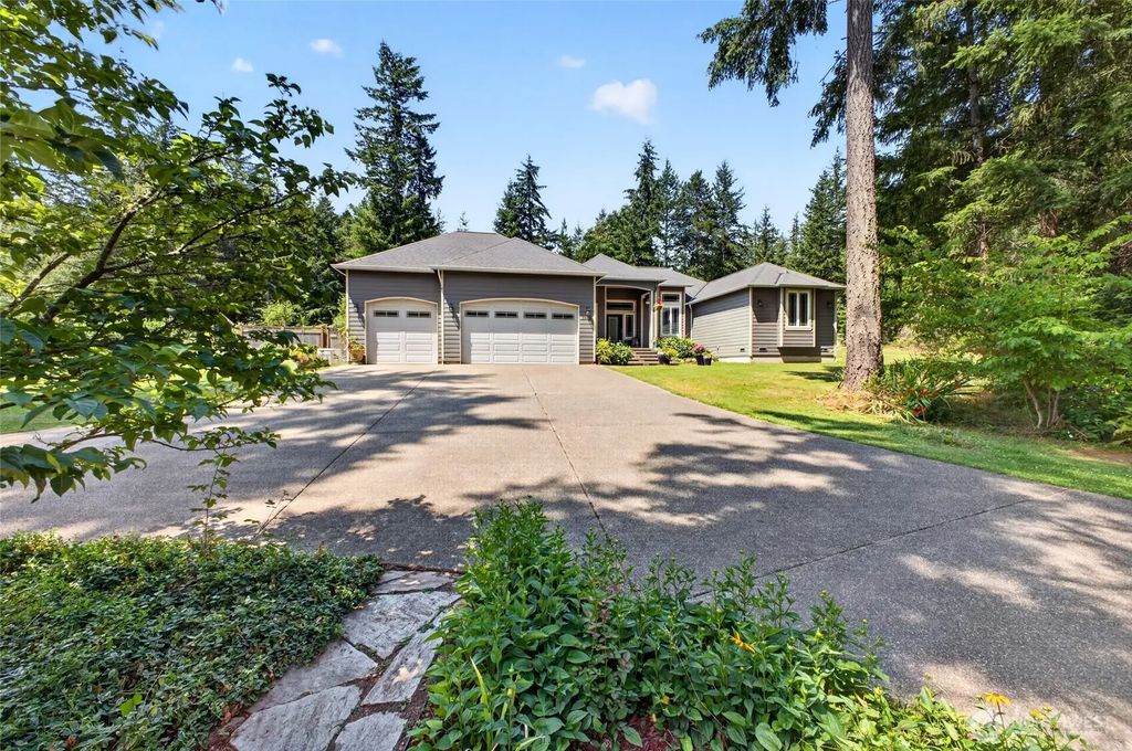 3881 Seabeck Hwy Nw, Bremerton