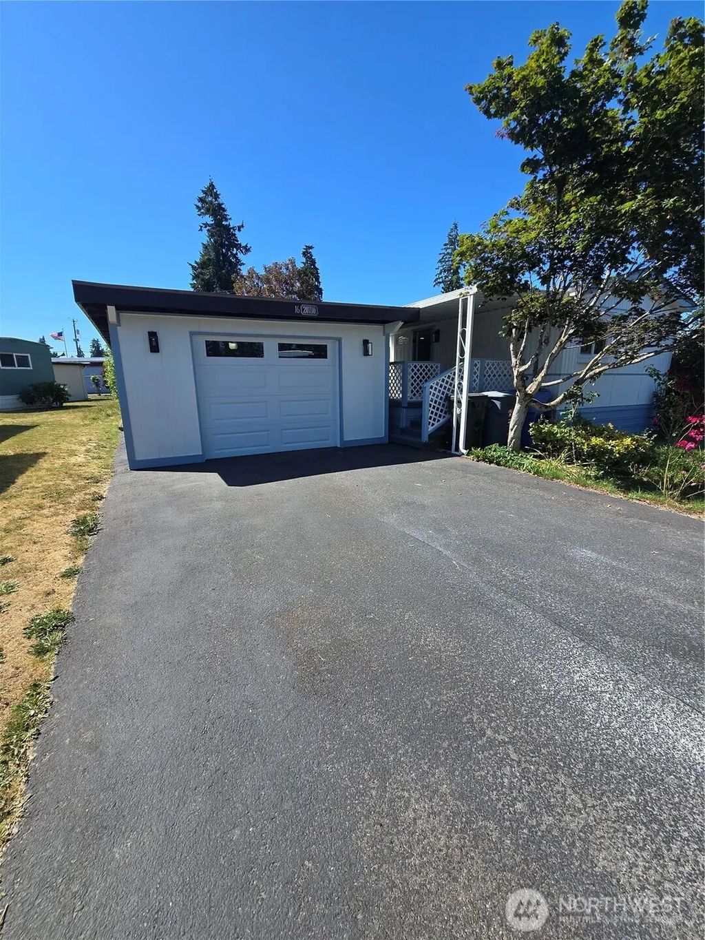20710 9th Avenue E 16, Spanaway