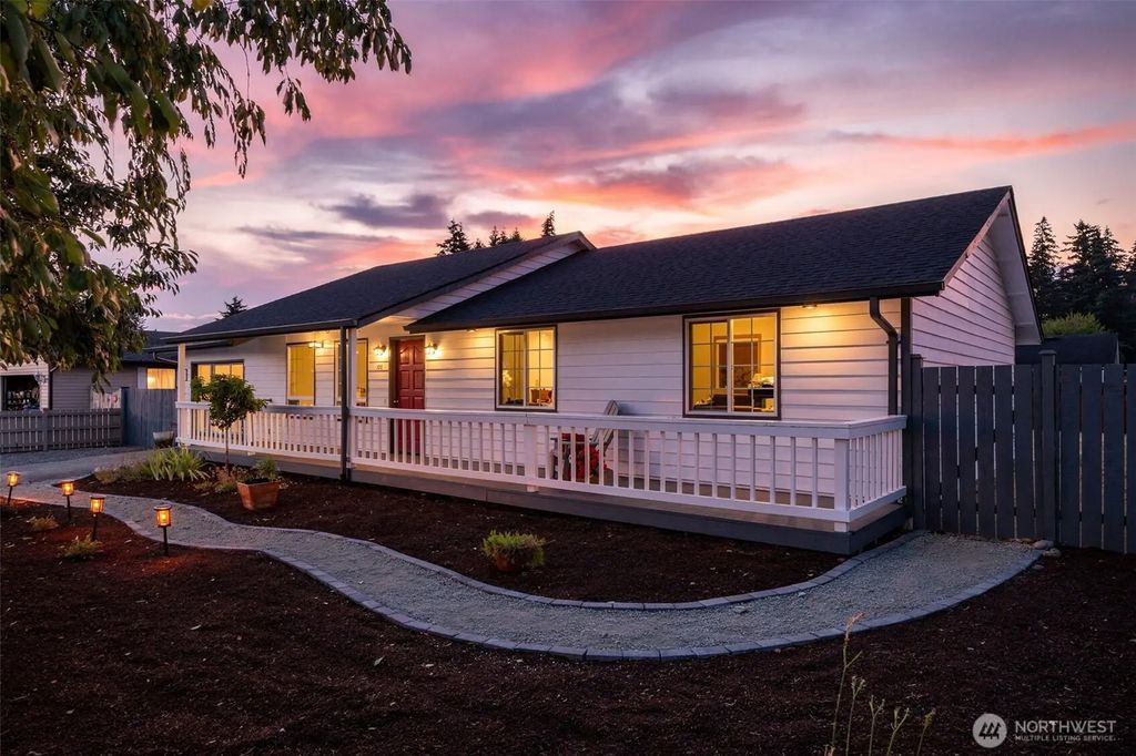 108 Sunnyside Drive, Centralia