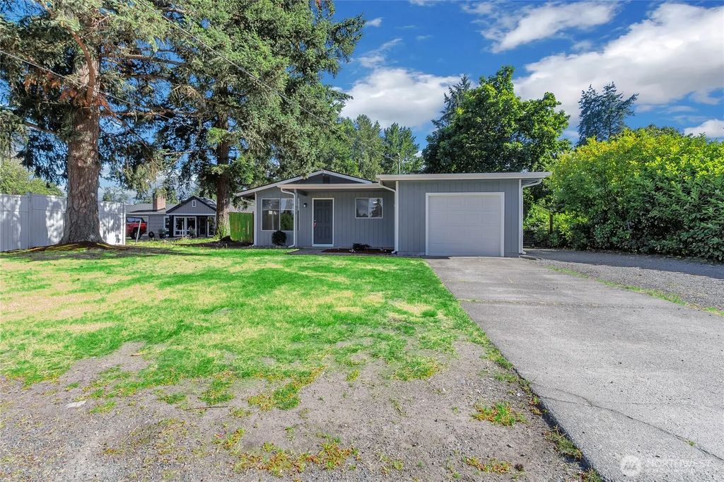 970 Johns Road E, Tacoma