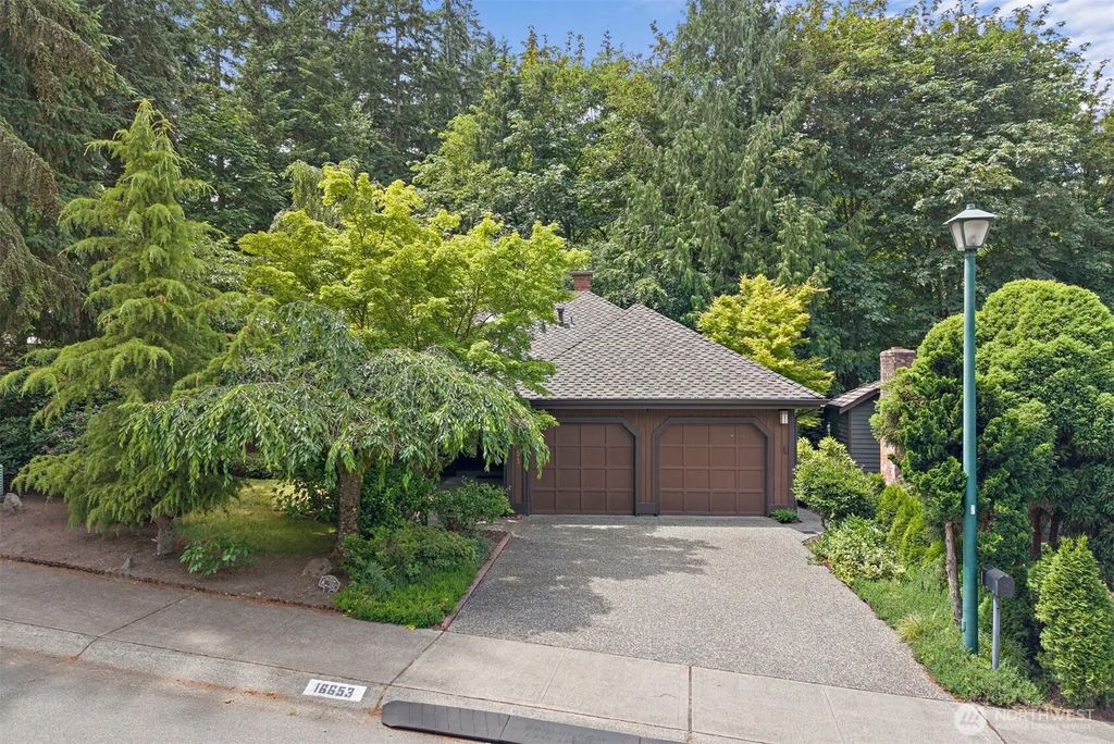 16653 157th Avenue Se, Renton