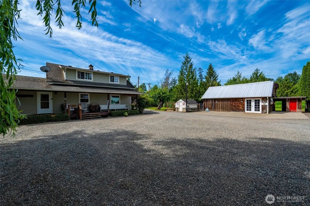 3332 South Pass Road, Everson