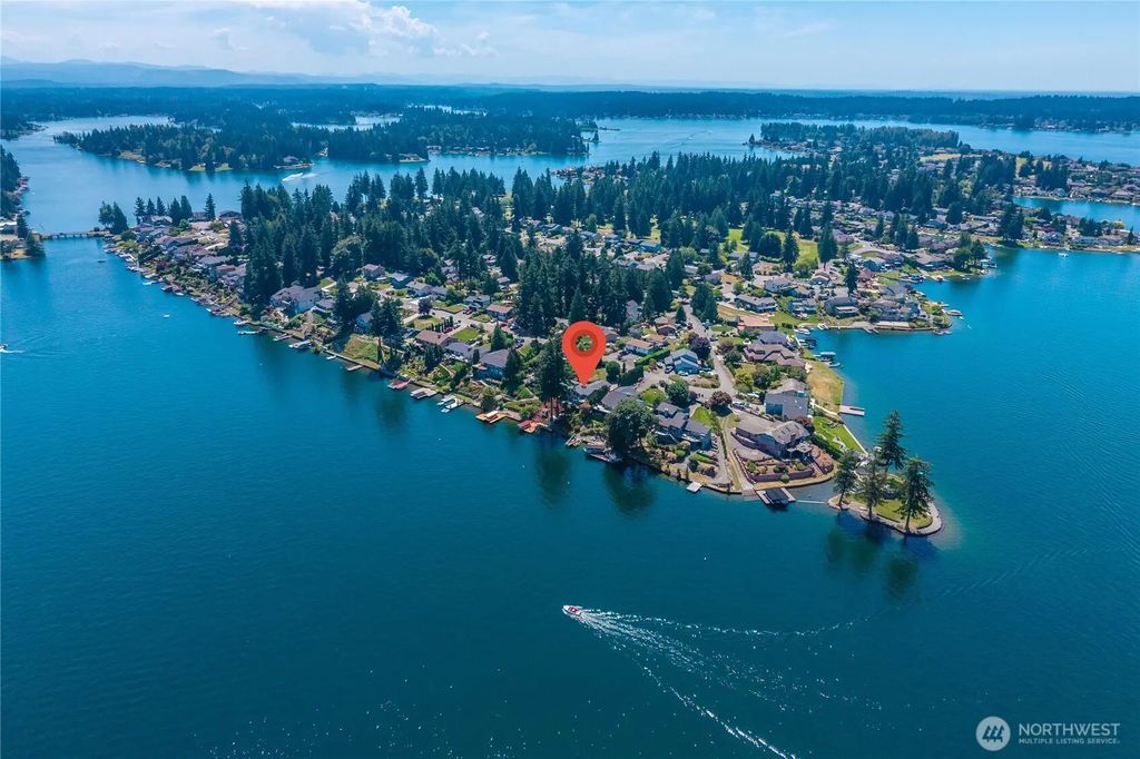 2505 211th Avenue E, Lake Tapps