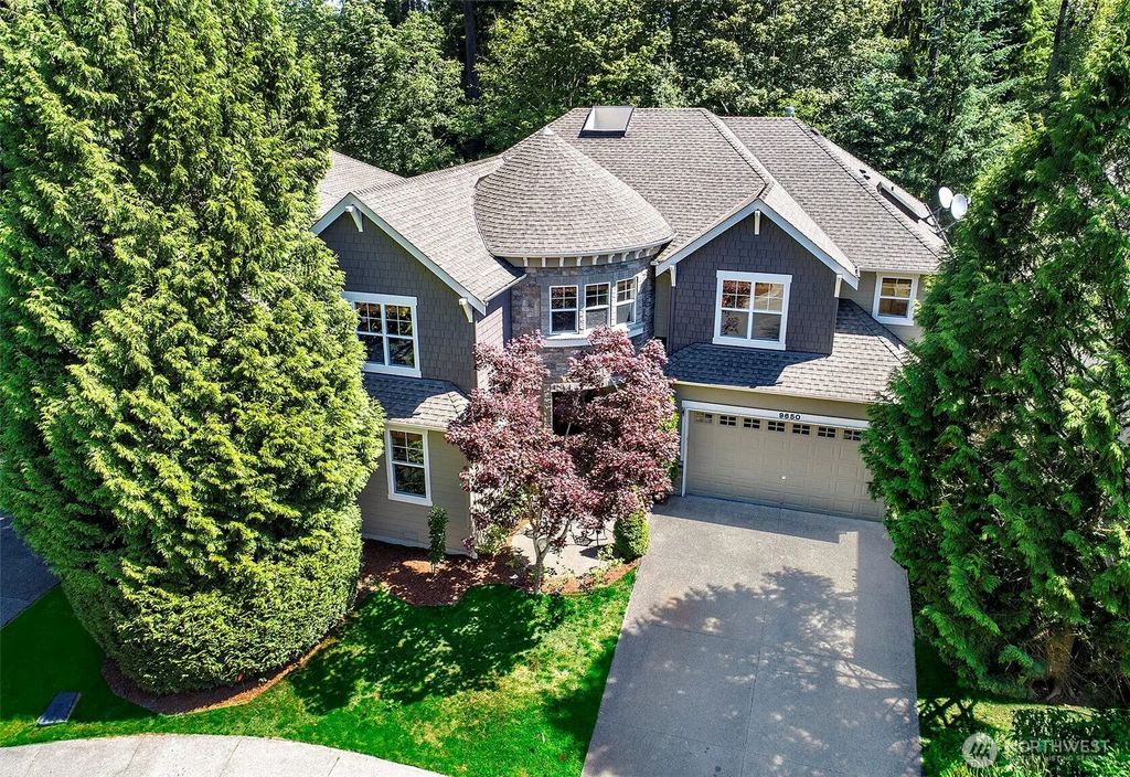 9650 222nd Court Ne, Redmond