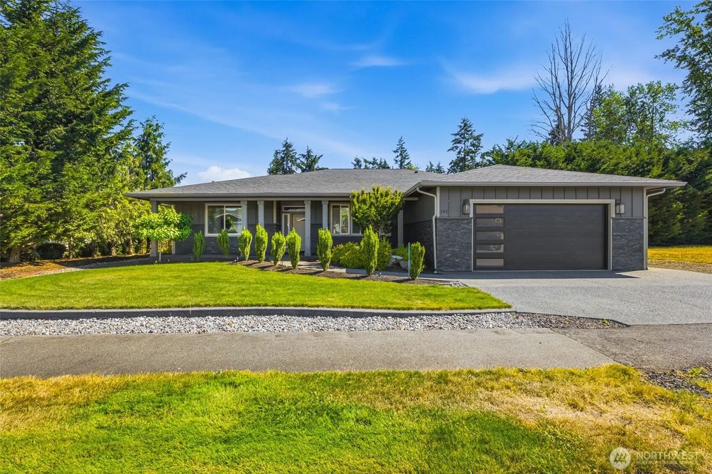 142 E Cobblestone Lane, Sequim