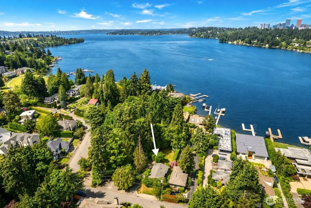 9412 Se 33rd Street, Mercer Island