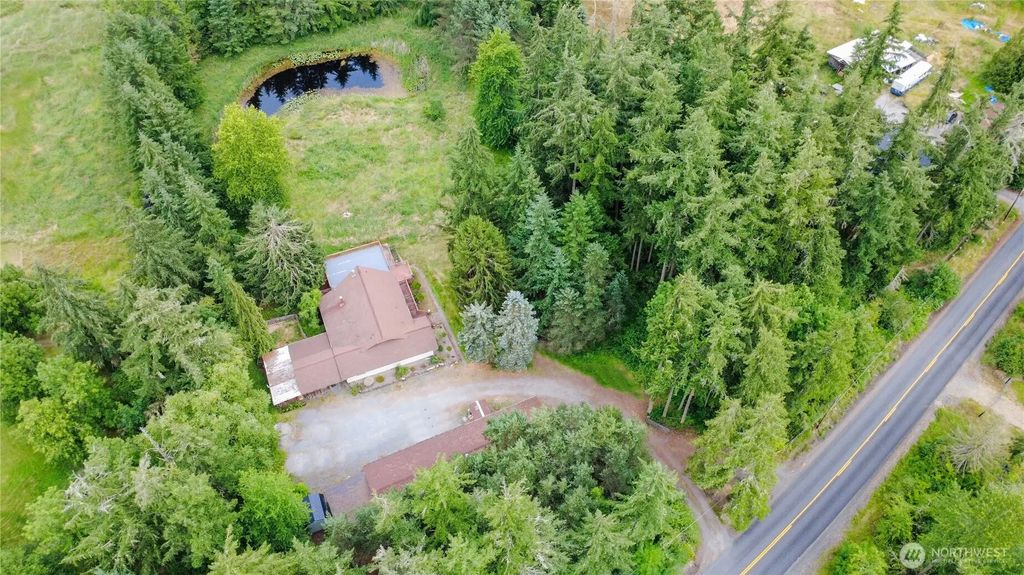 41019 Dean Kreger Road E, Eatonville