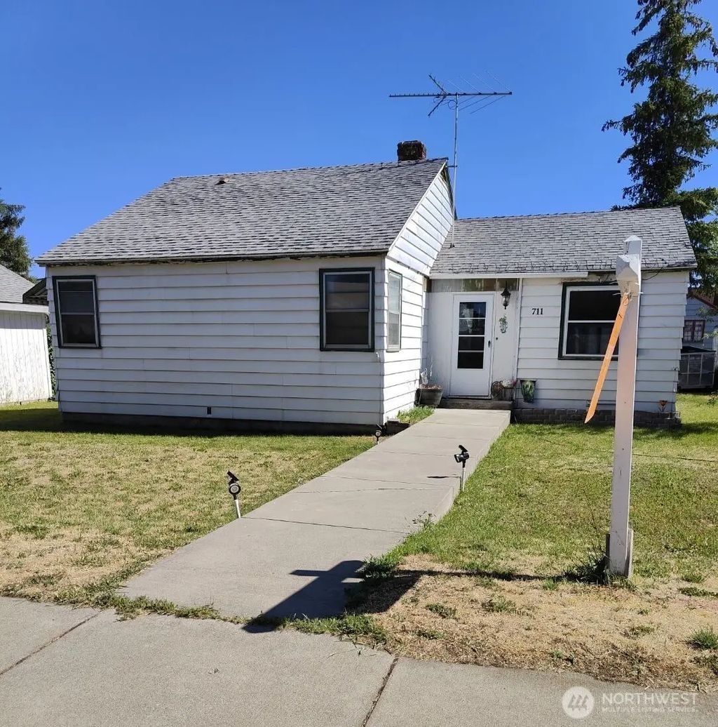 711 Washington, Davenport