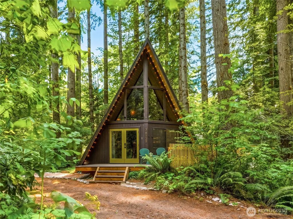 76135 Ne 122nd Street, Skykomish