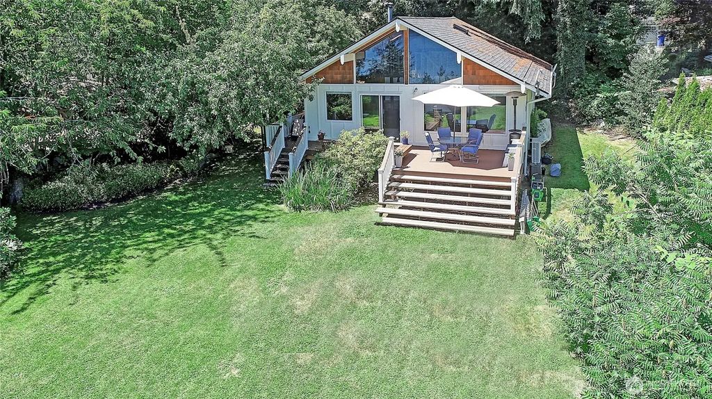 13806 W Lake Kathleen Drive Se, Renton