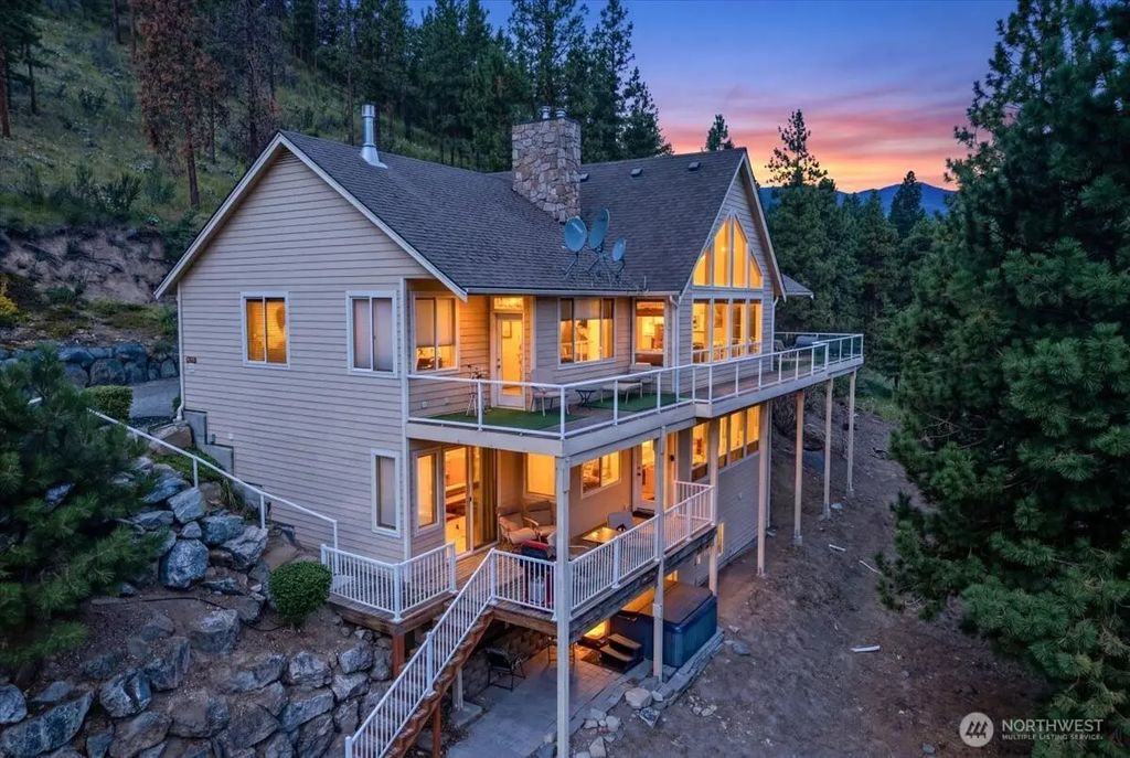 7371 Ridgeview Drive, Chelan