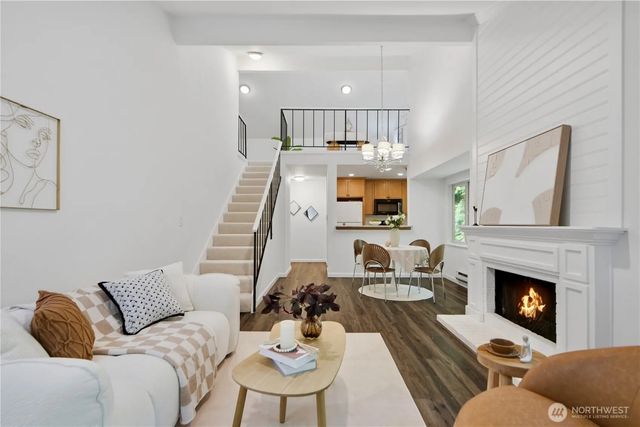 14624 Ne 81st Street C4, Redmond