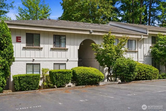 12726 Ne 116th Ln E9, Kirkland