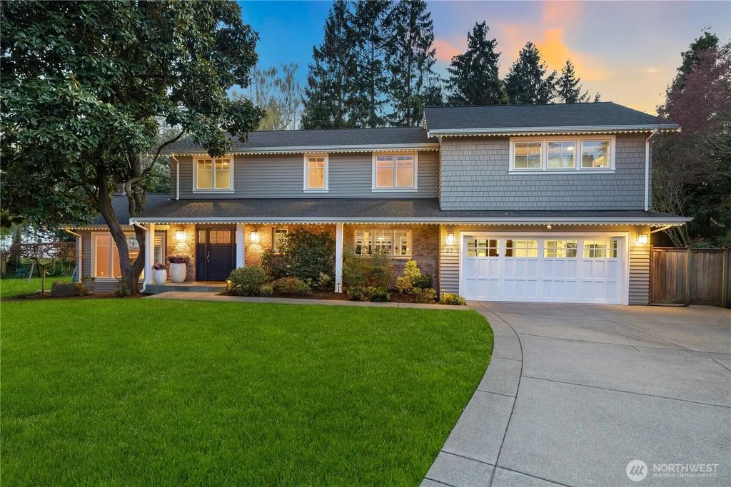 37 Tatoosh Ky, Bellevue