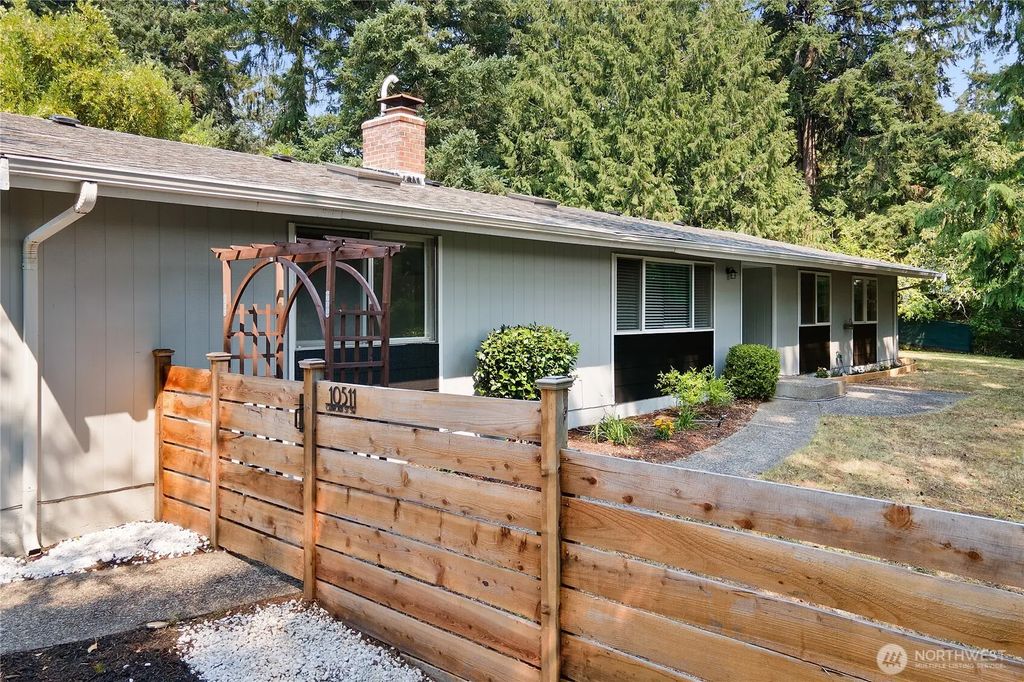 10511 Cedrona Street Sw, Lakewood