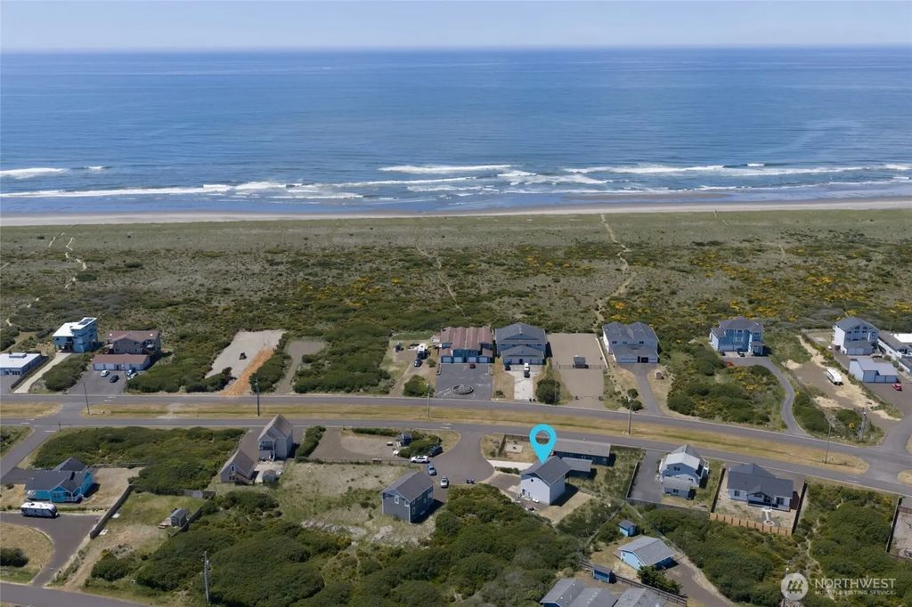 1054 Cedar Crest Court Sw, Ocean Shores