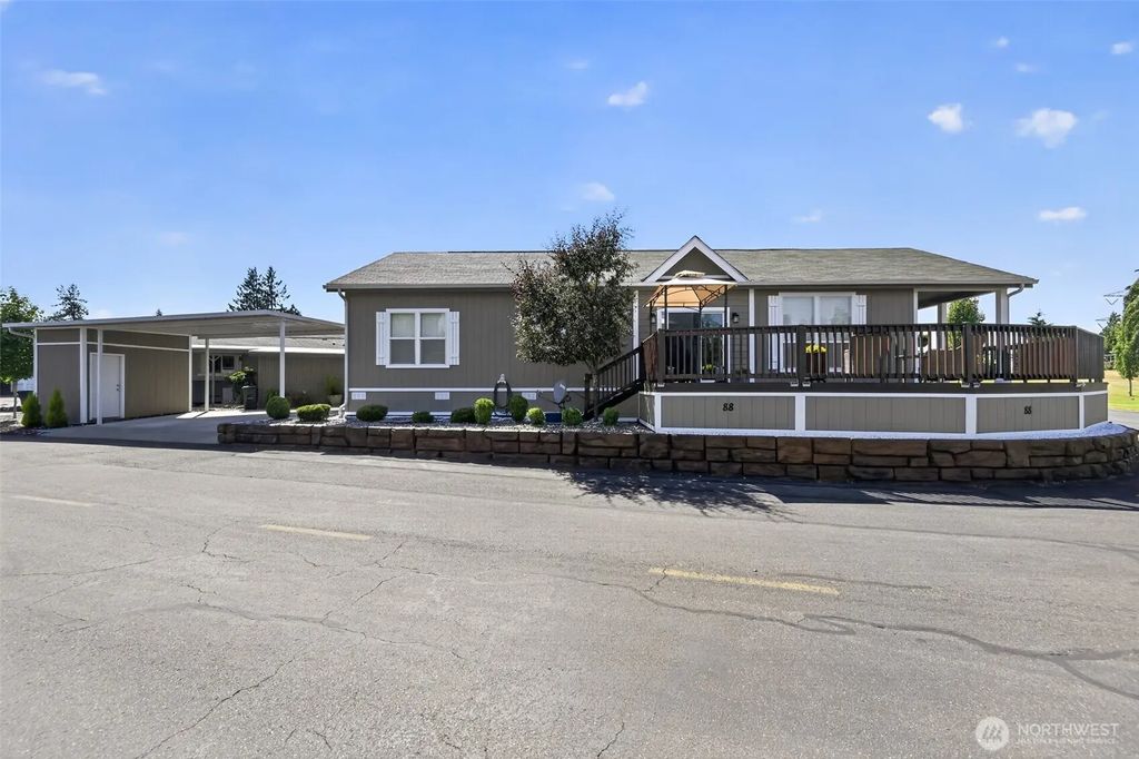 2101 S 324th Street 88, Federal Way