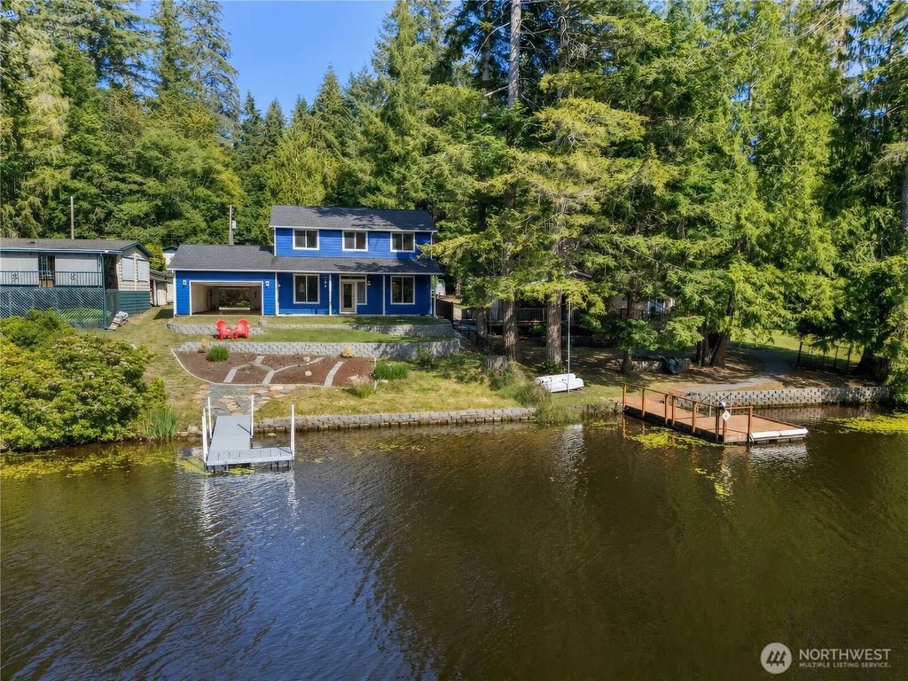 70 E Dabob Road, Shelton