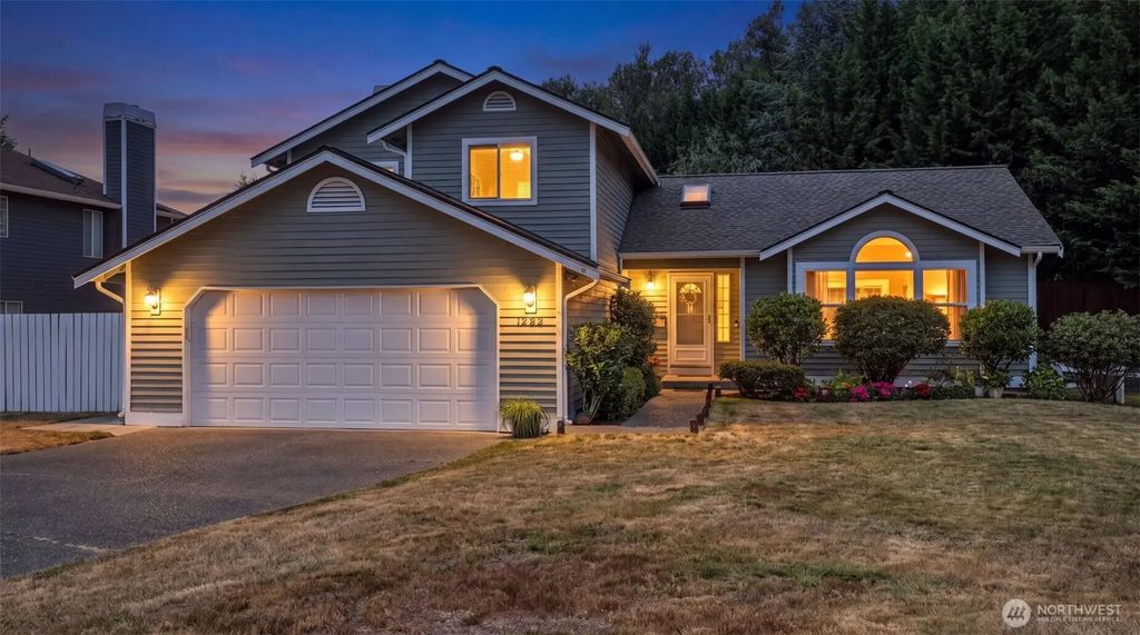 15532 156th Court Se, Renton